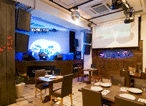 UNDER DEER LOUNGE　店内